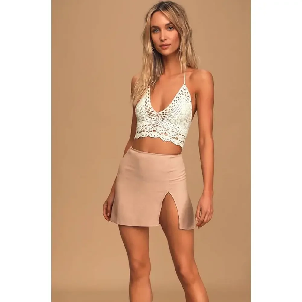 Lulu's Let's Run Away Ivory Crochet Halter Crop Top - M/L - Picture 7 of 7